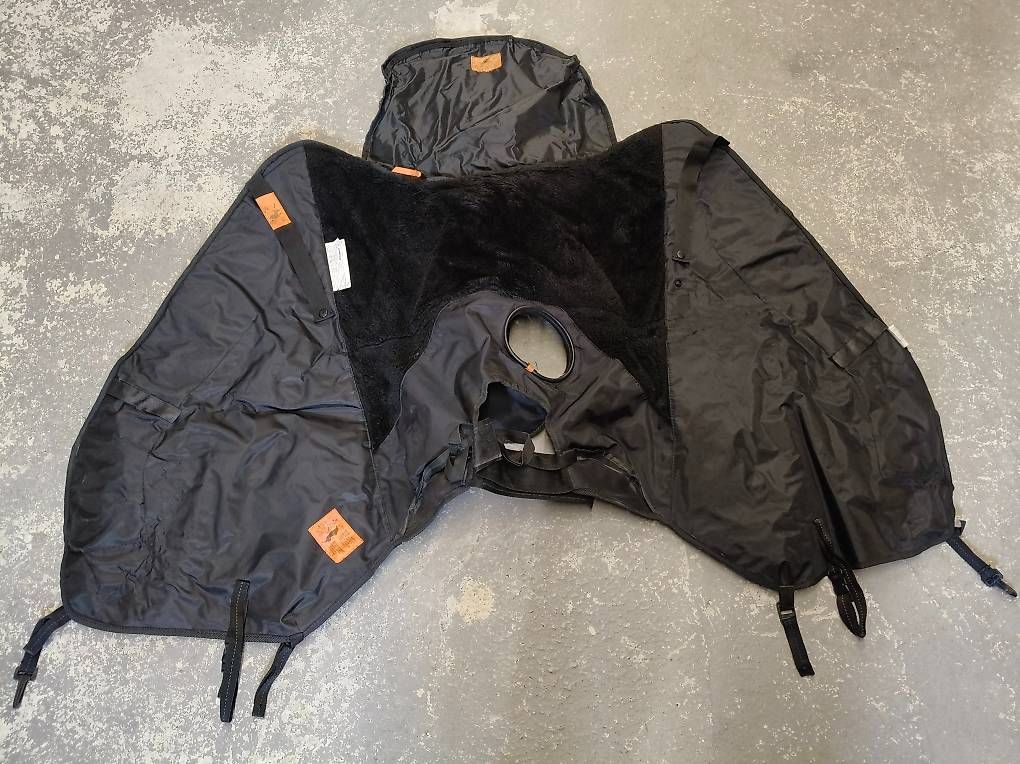 Coperte: Couverture scooter Vespa 125 – Usato da Plan-les-Ouates venduto da alfista67 1