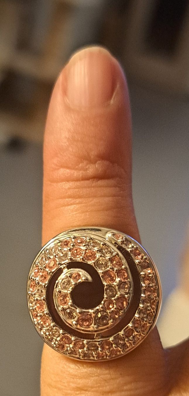 Swarovski Anelli: Bague Swarovsky – Usato da Biel/Bienne venduto da raf_2yqq