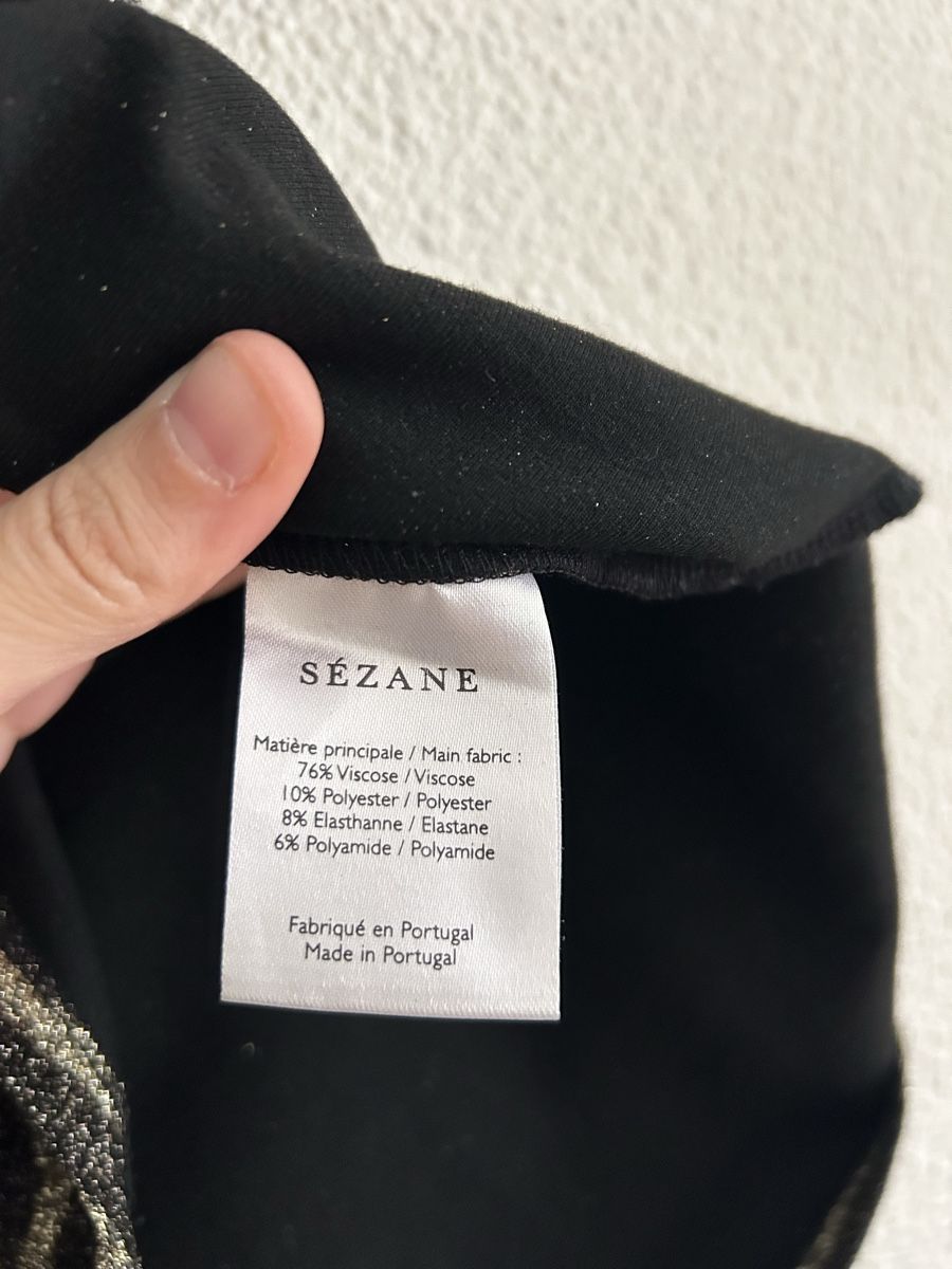 Sezane T-shirt: Top Sezane T.S à rayures dorées – Nuovo (secondo la descrizione) da Morges venduto da cat_6cm9 3