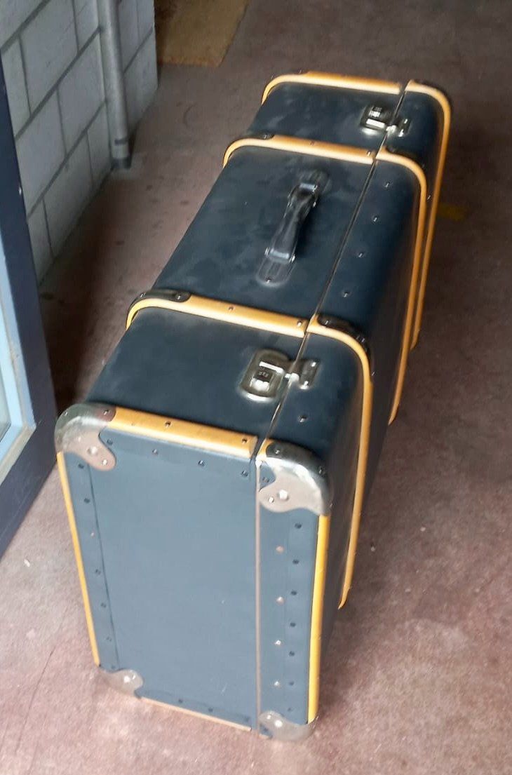 Valigie: antiker Koffer – Usato da Burgdorf venduto da glasrabe01