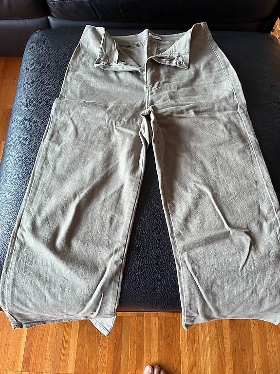 Pantalons: 3/4-Hosen – D'occasion à Zürich par dor_596h