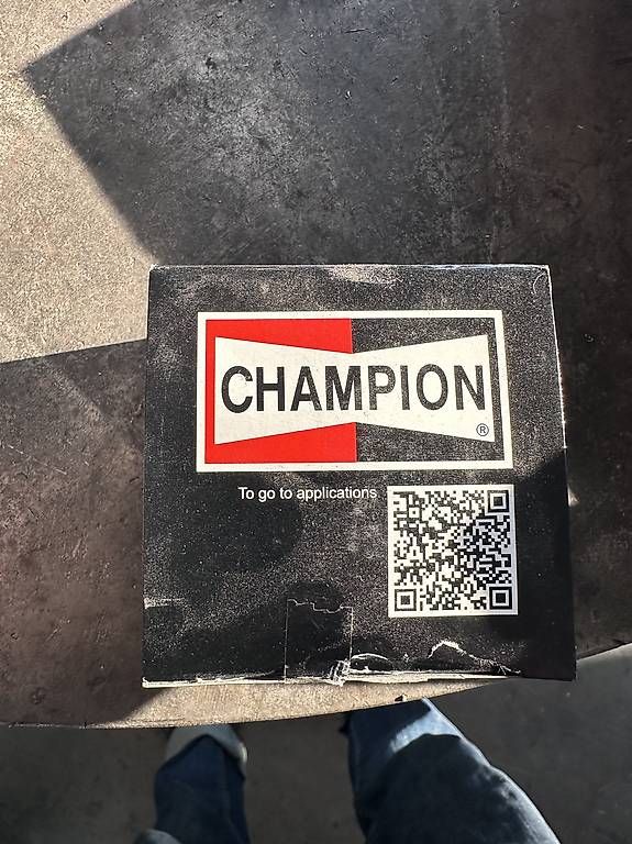 Champion Tutti i ricambio per moto: Oelfilter CHAMPION COF452 / H302 – Usato da Dättlikon venduto da Becd