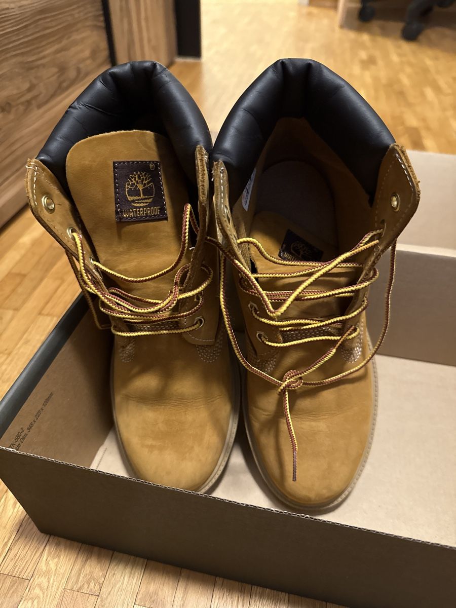 Timberland Scarpe da uomo: Timberland Junior – Nuovo (secondo la descrizione) da Les Acacias venduto da ari_xv29 2