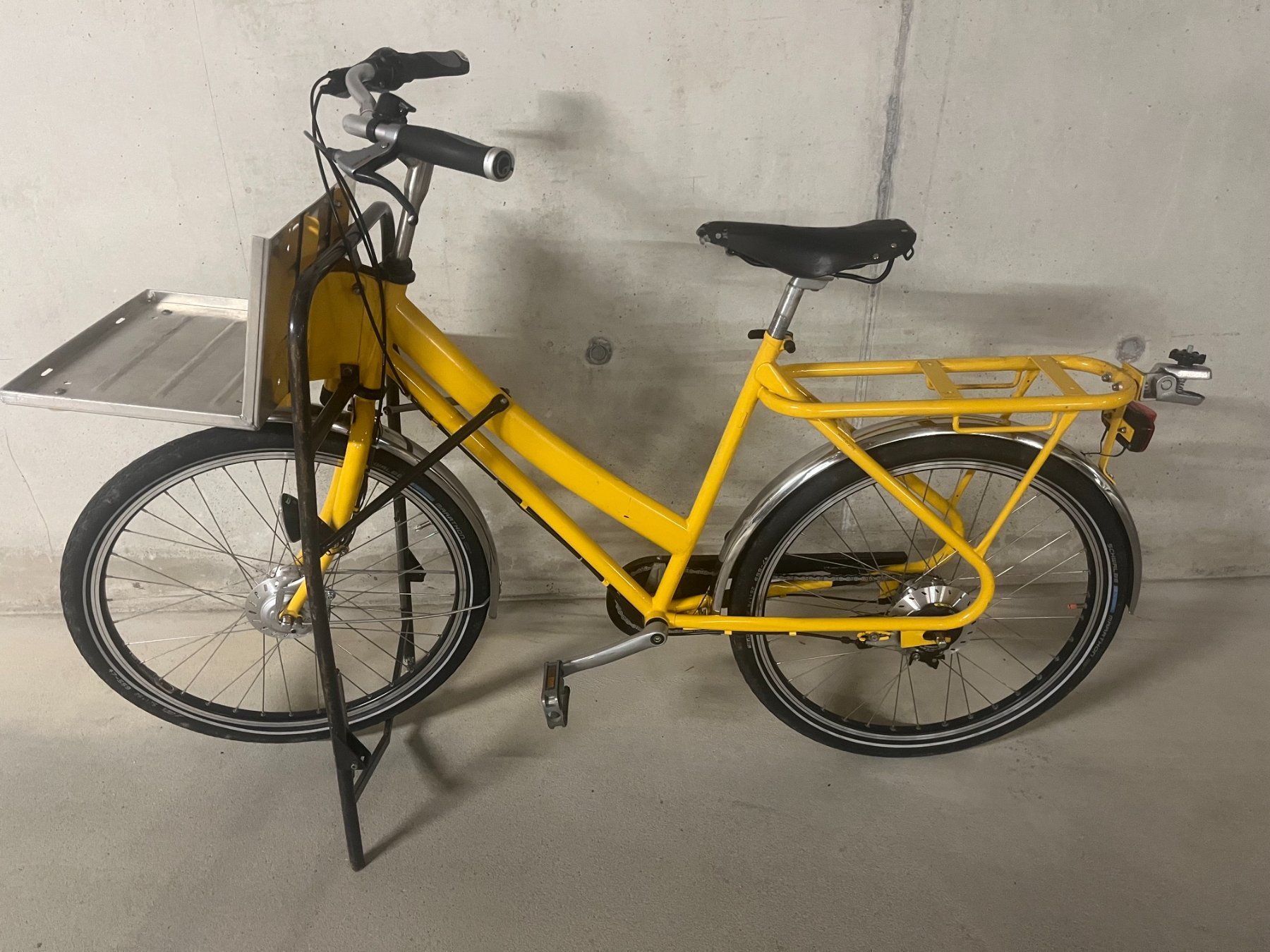 Vélos: Original Postvelo mit Stahlrahmen – D'occasion à Grosshöchstetten par Gnom3