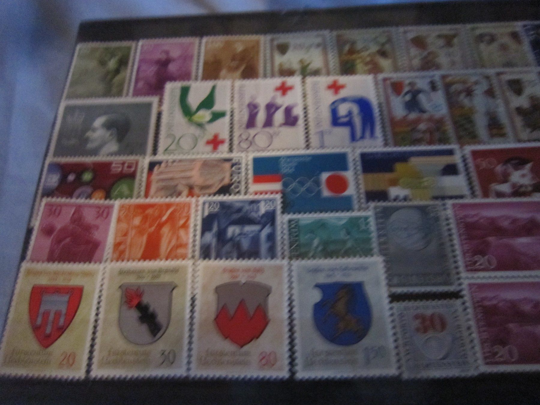 Tutti i francobolli: FL kleine Sammlung Lichtenstein – Usato da Giubiasco venduto da sal_9j6w 4