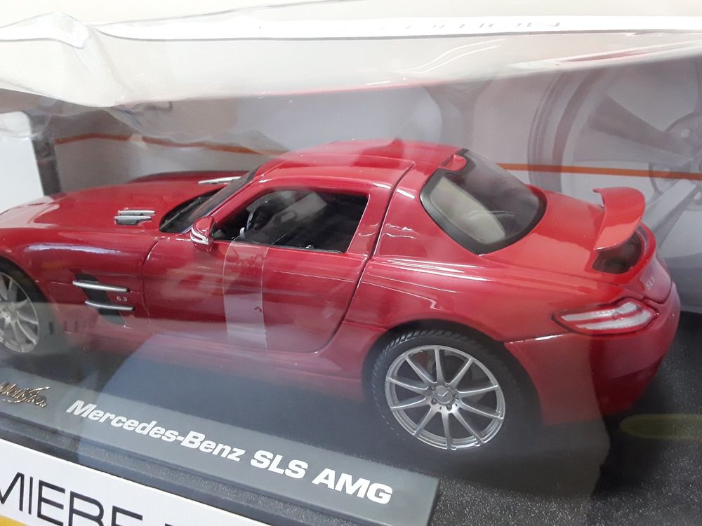 1:18 Mercedes Benz SLS AMG Black Series Minichamps (Neu (gemäss