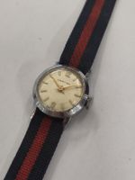 Certina 1970er Aufziehuhr mit Stoffband