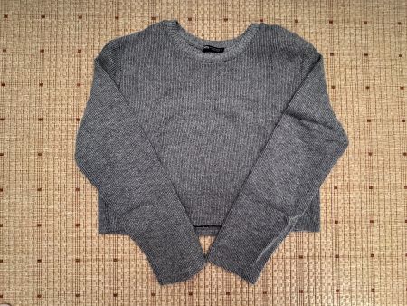 Pull court Zara en tricot côtelé gris - taille S