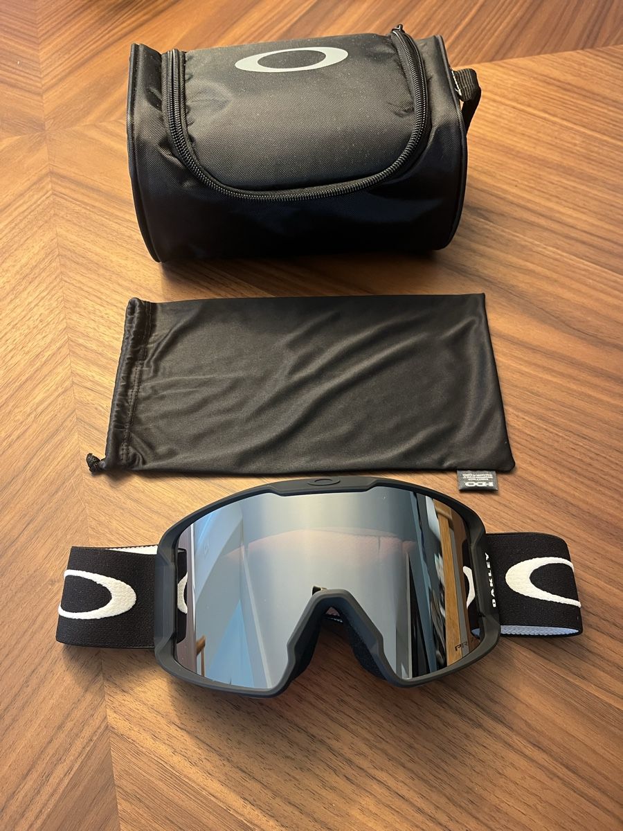 Oakley Brillen & Gläser: Oakley Ski Goggle O Frame 2.0 Black Mirror – Neu und originalverpackt aus Schwanden GL von sar_fs2t