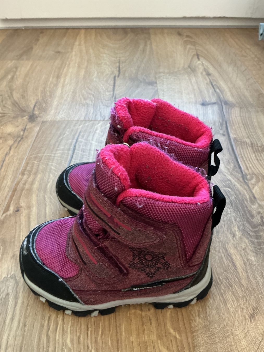 Scarpe per ragazzi: Baby Winter Boots 23 – Usato da Brugg AG venduto da Magna3 3