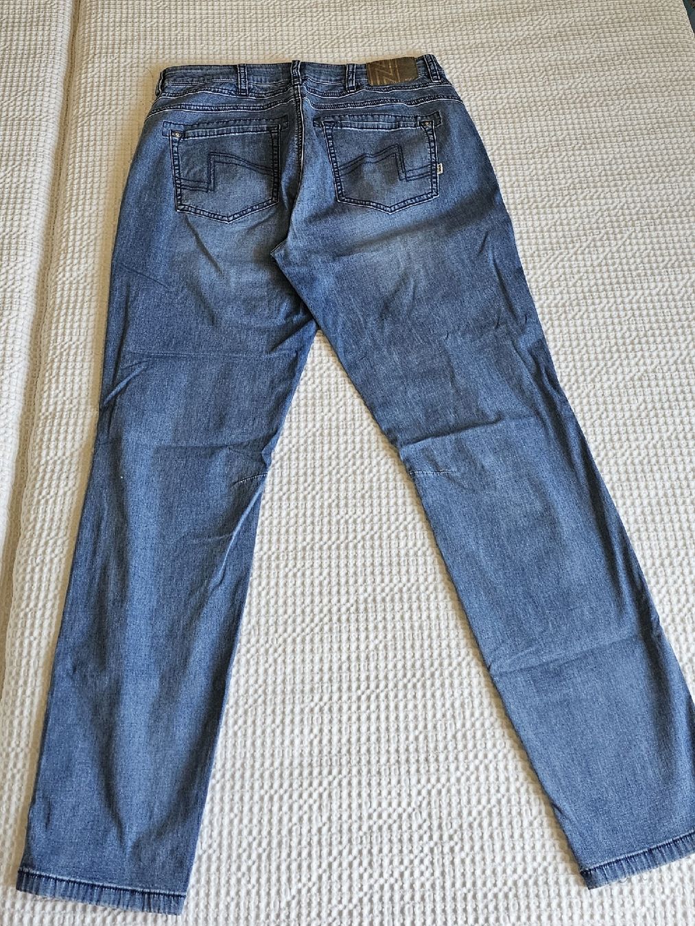 Nile Jeans: Nile - Taperd Jeans Gr. M – D'occasion à Kollbrunn par Antikmann 5