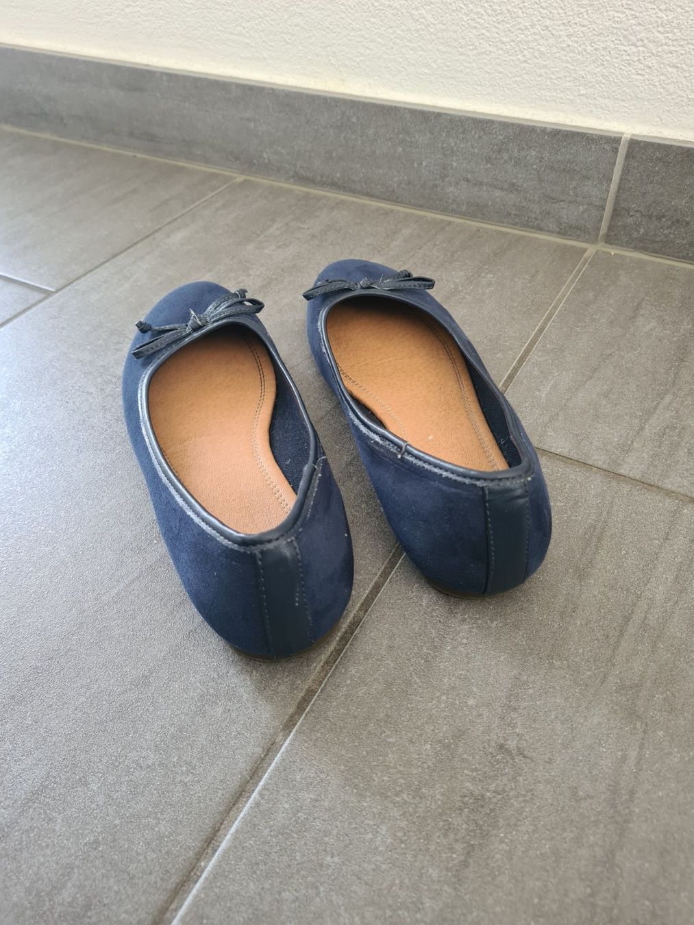 Schuhe für Mädchen: Mädchen Ballerinas blau gr.37 – Gebraucht aus Mezzovico von maemy 1