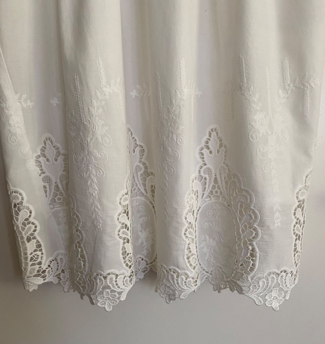 Kleider: Kleid in Weiss/Grau, Gr. M/L – Gebraucht aus Zürich von Maria2021 1