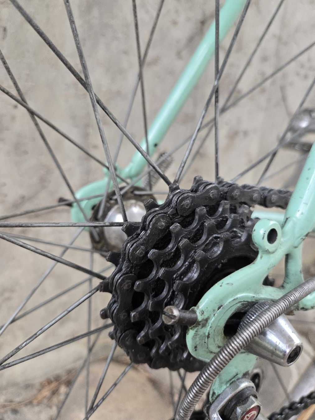 Bianchi Velos: Vélo de course Bianchi occasion mixte taille 56 – Gebraucht aus Genève von xso_dm5n 2