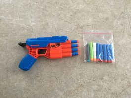 Nerf Alpha Strike 4 mit Ersatzpatronen