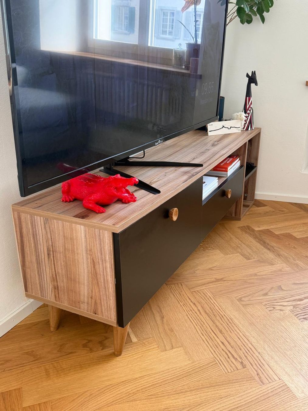 Mobili TV: TV-Möbel 150x45x35 – Usato da Zürich venduto da luc_8wll 1