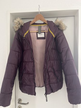 Herbstjacke  mit Kapuze und Fell, Grösse L, Top!