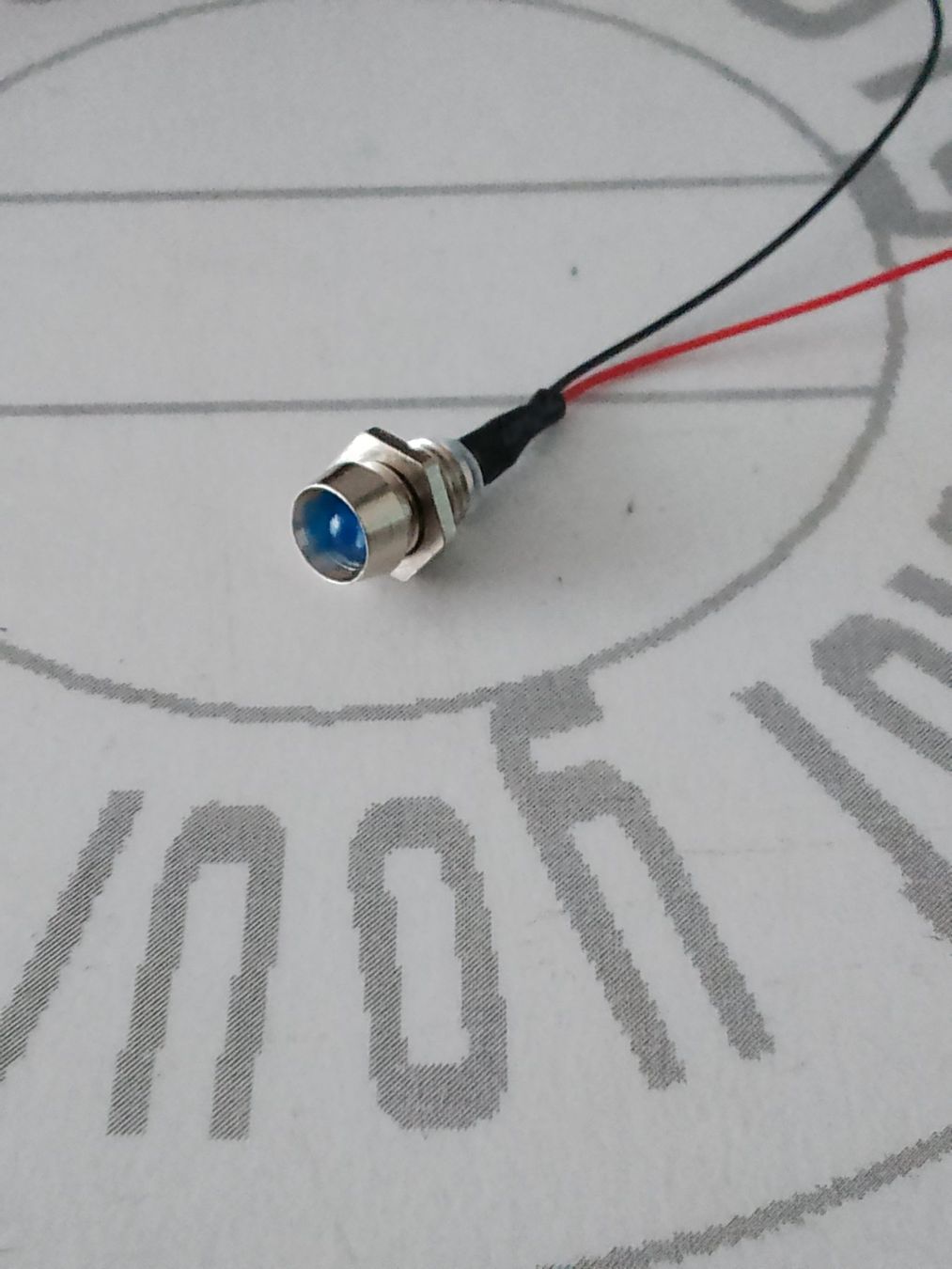 Componenti elettronici: LED 3mm verkabelt, im Halter, blau – Nuovo (secondo la descrizione) da Luzern venduto da Salefactory 1