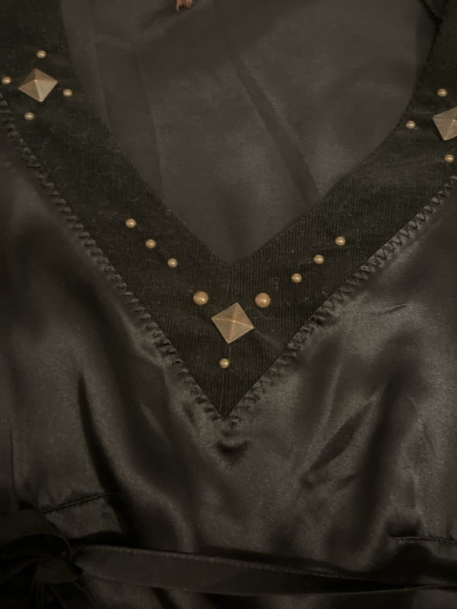 Sandro Vestiti: Sandro Seidenkleid, Schwarz, Grösse XS – Nuovo (secondo la descrizione) da Derendingen venduto da CaMiPa5 3
