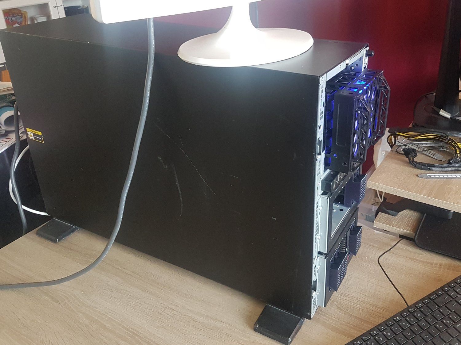 Hewlett Packard Server: HPE Proliant ML350p Gen8 NVME Server – Usato da Wilchingen venduto da Joerdi 5