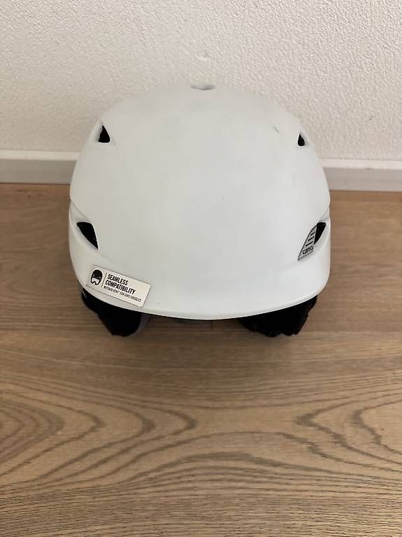 Caschi: Giro Skihelm Damen – Usato da Chur venduto da gio_6rlp