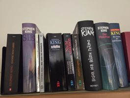 Grosse Sammlung an Stephen King Bücher
