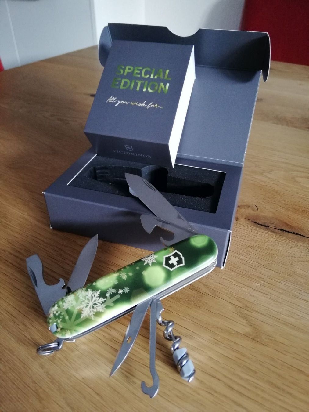 Victorinox Coltelli tascabile: Victorinox Weihnachts Messer special ed. – Nuovo e nell'imballaggio originale da Davos Platz venduto da wauwauin 6