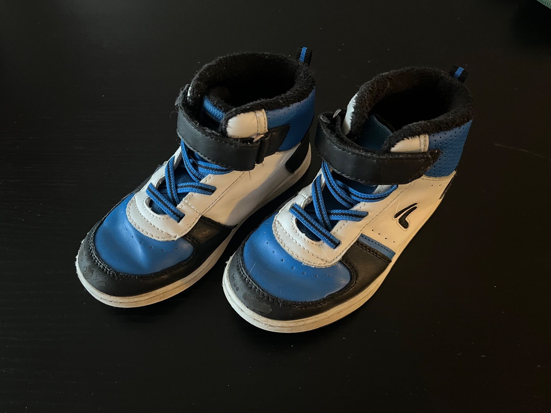 Scarpe per ragazzi: Kinder Schuhe Paket, Herbst/Winter, Grösse 28 – Usato da Düdingen venduto da Moonils 1