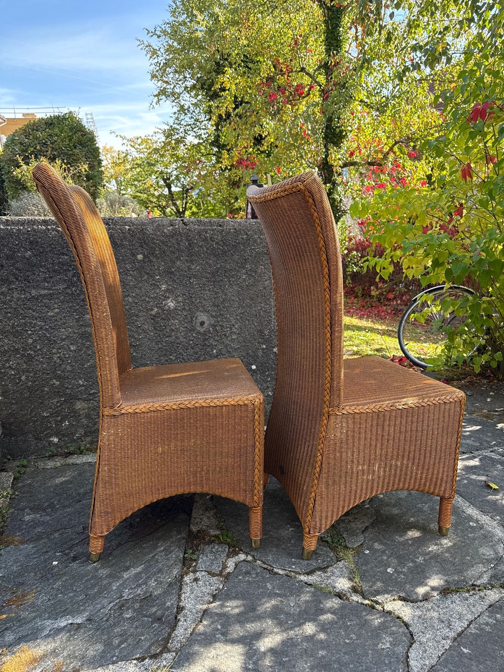 Chaises: Lot 2 chaises Vintage – D'occasion à St imier par sav_bjf9 1
