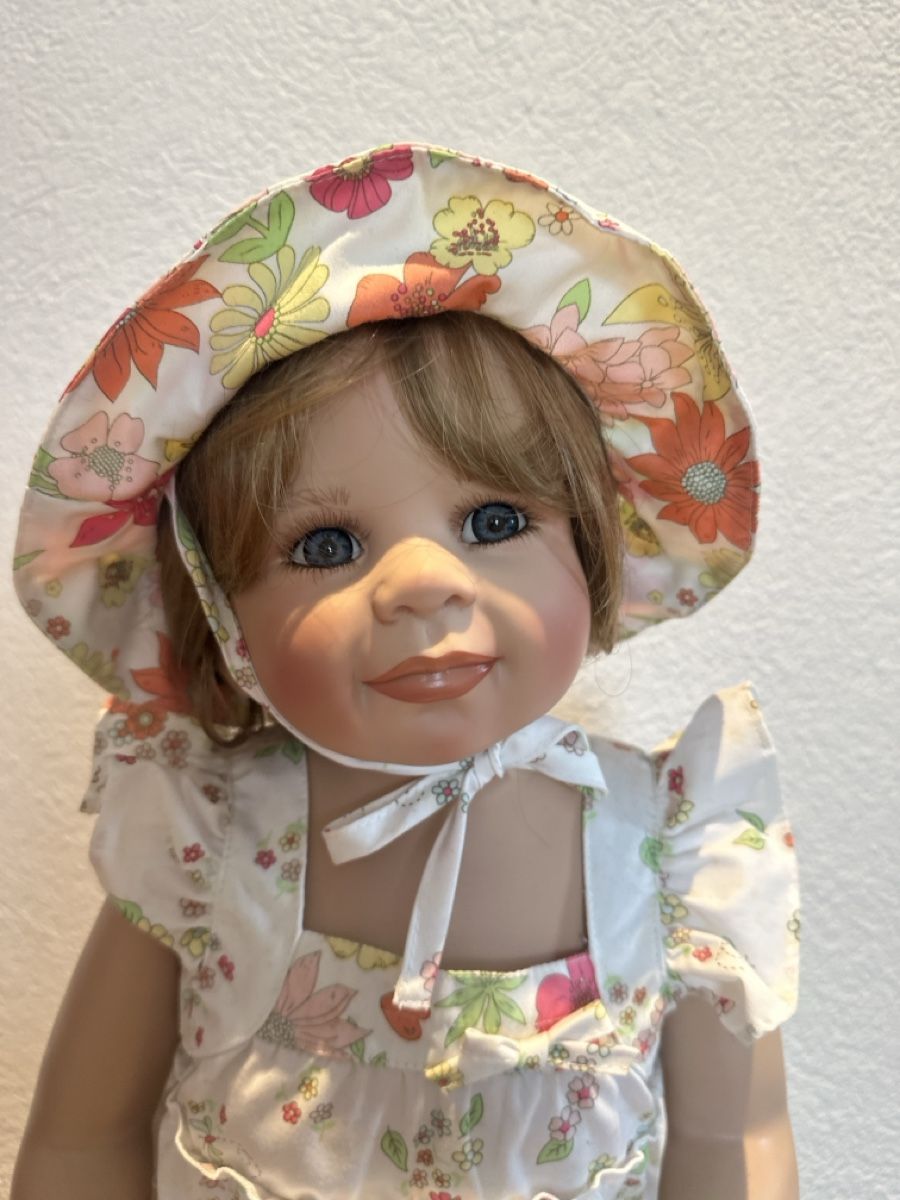 Bambole: Puppe Trixi von Master Piece Gallery – Usato da Gontenschwil venduto da Yoyo7555 1