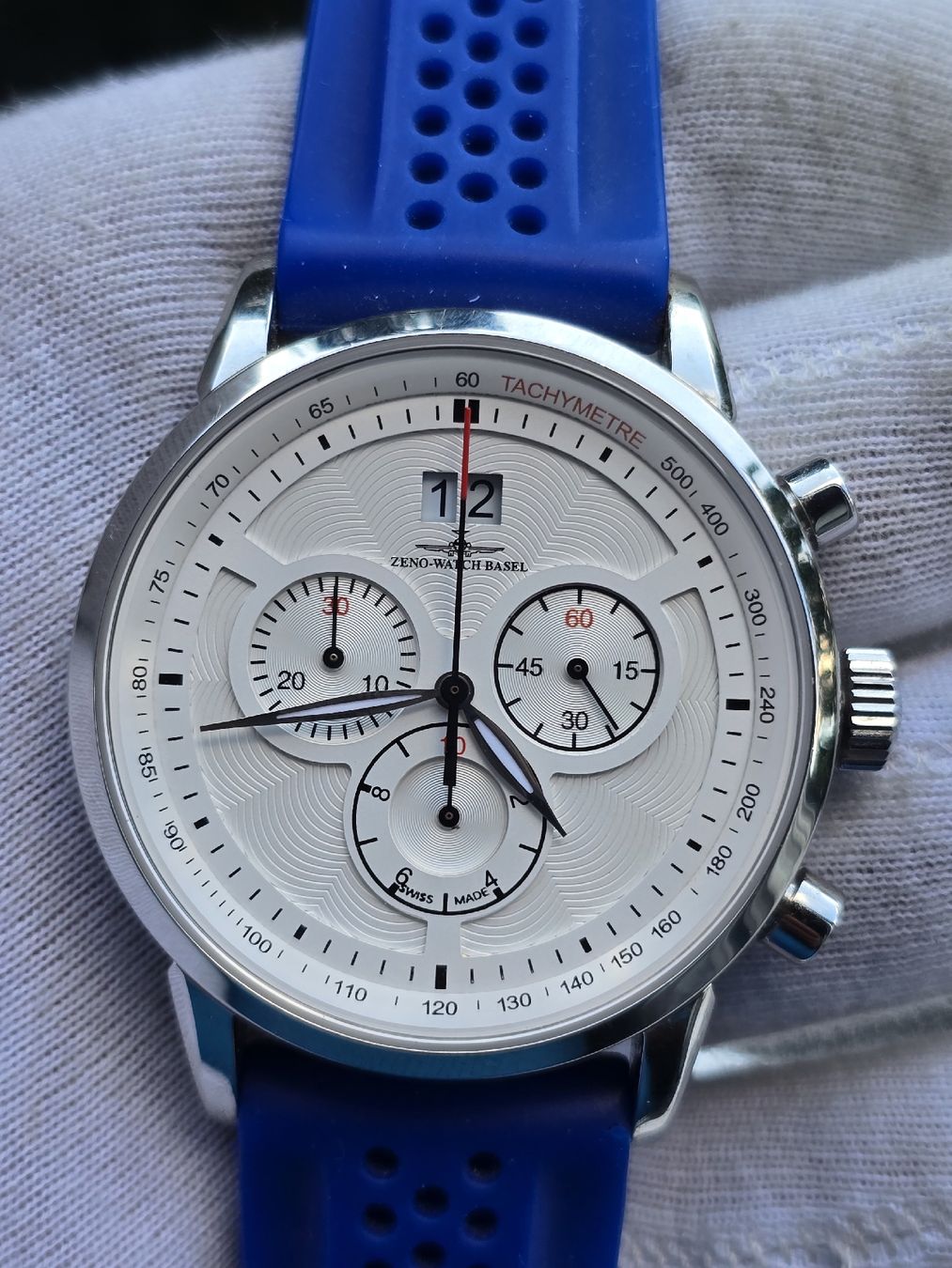 Zeno Uhren: ZENO WATCH BASEL big date  CHRONOGRAPHE  – Gebraucht aus Grand-Lancy von Montre-Swiss 1