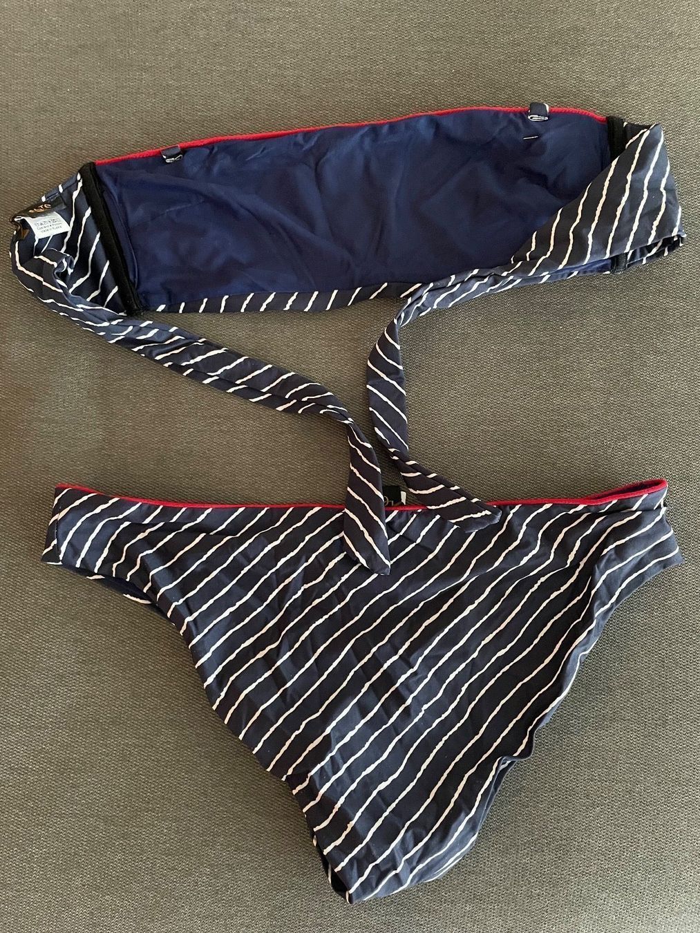 Costumi da bagno & Bikini: Bikini Decolte eur44 parfait état – Nuovo (secondo la descrizione) da Pully venduto da Sell_it_all 3