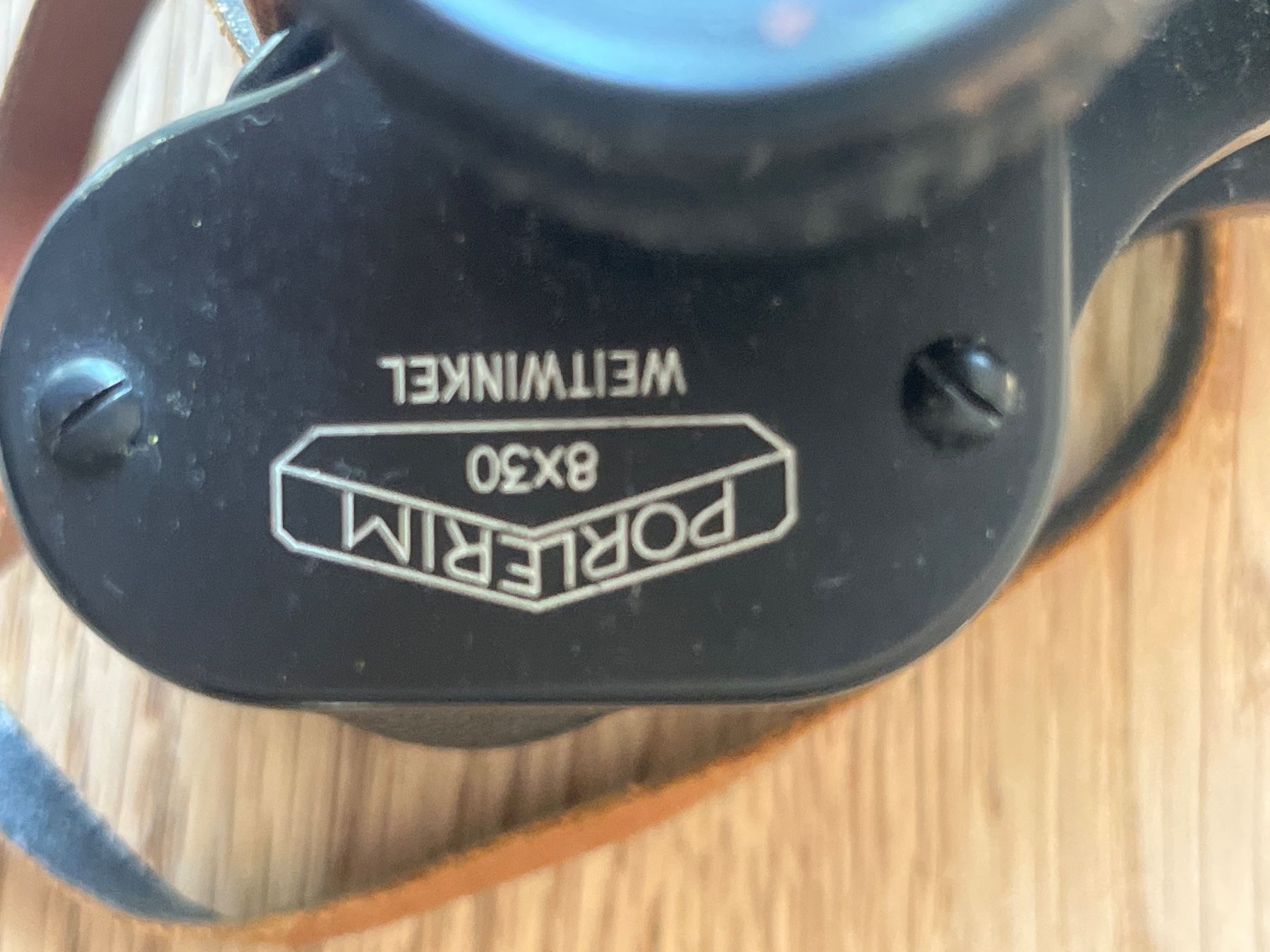 Binocoli: Fernglas/ Feldstecher Hartmann, vintage – Usato da Uhwiesen venduto da cinnaj 5