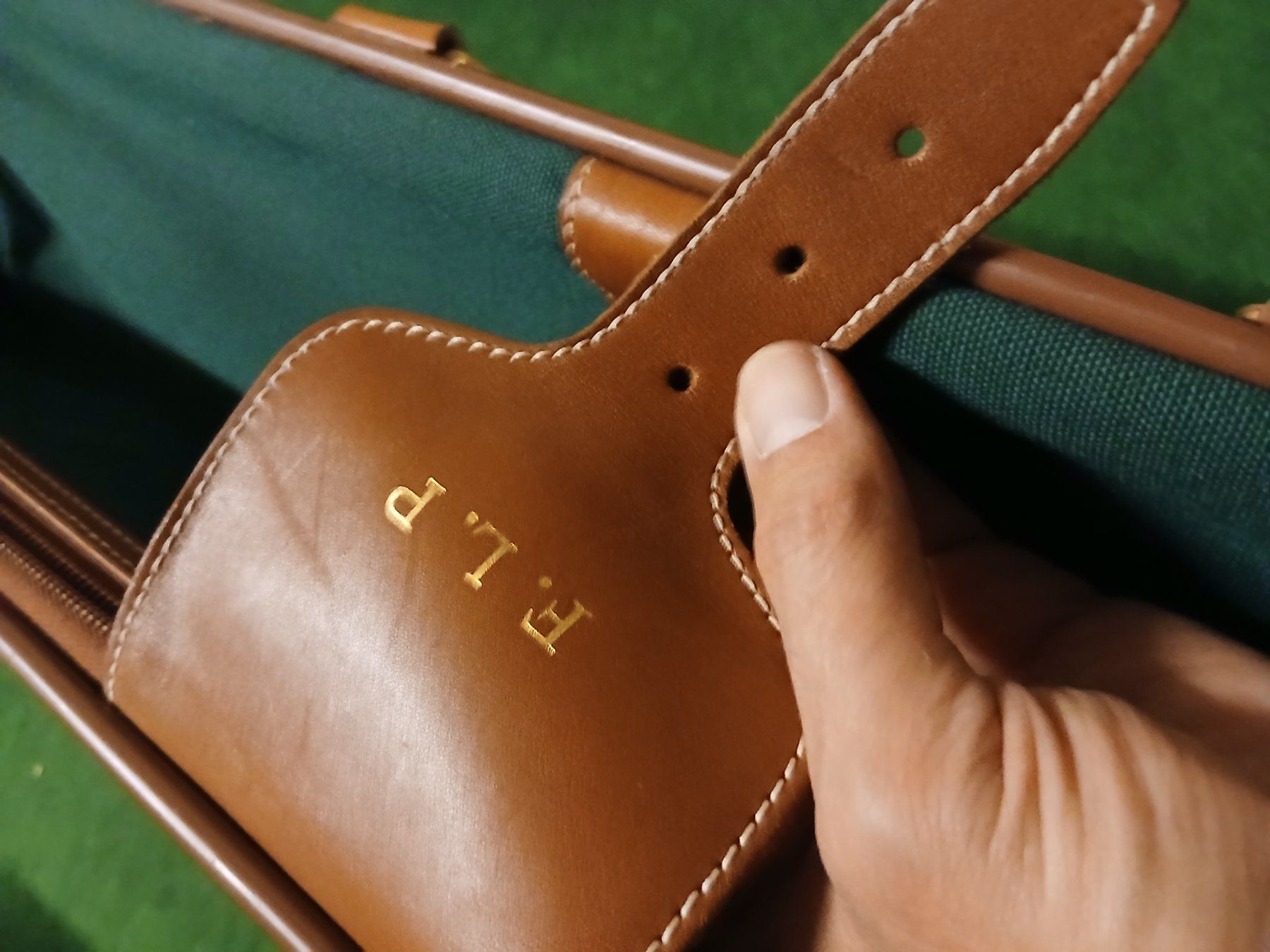 Longchamp Reisekoffer: Valise Longchamp – Gebraucht aus Le Grand-Saconnex von Rgt87 8