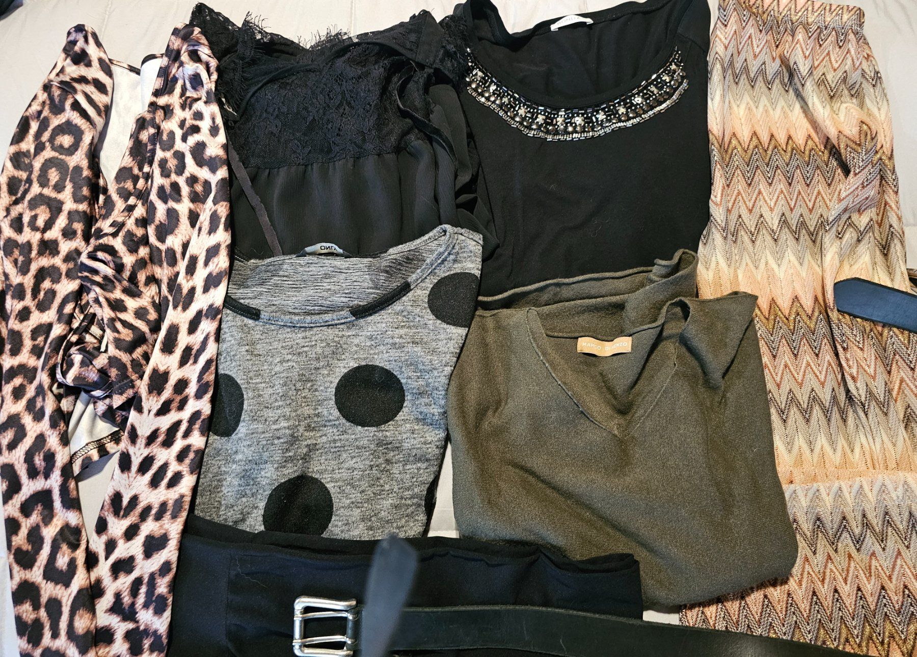 Kleiderpakete: Kleiderpaket über100 Teile Gr M/L – Neu (gemäss Beschreibung) aus Grabs von Sunnewis-2 7