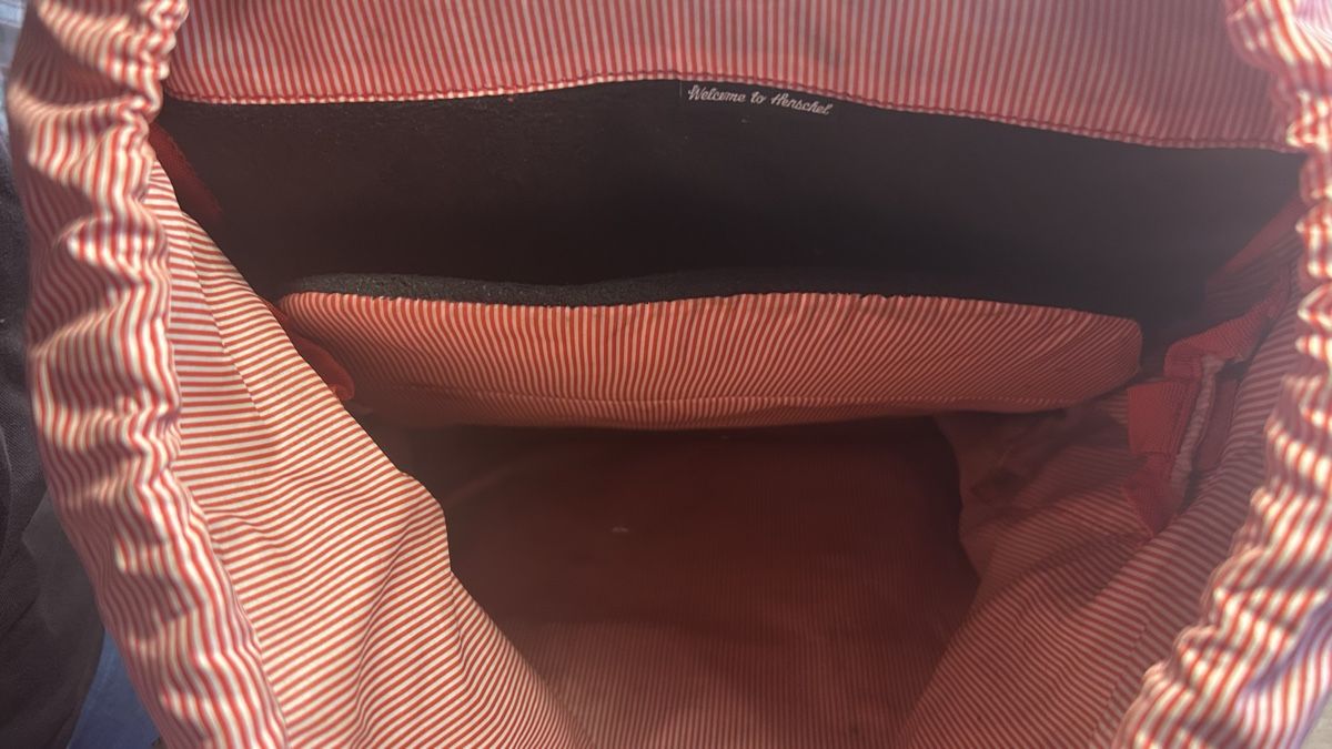 Herschel Sacs à dos: Rucksack von Herschel – D'occasion à Birmenstorf AG par ClioR2000 2