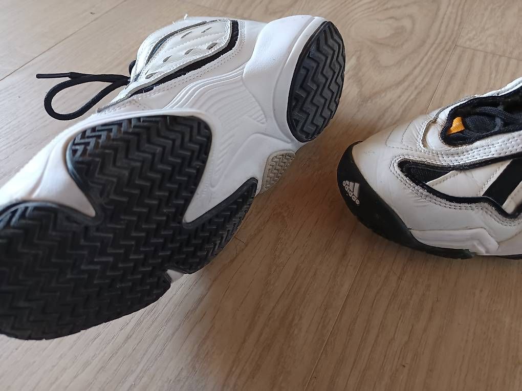 Adidas Scarpe da uomo: Basketball Schuhe adidas Kobe Bryant – Usato da Brütten venduto da engiadinaa 2