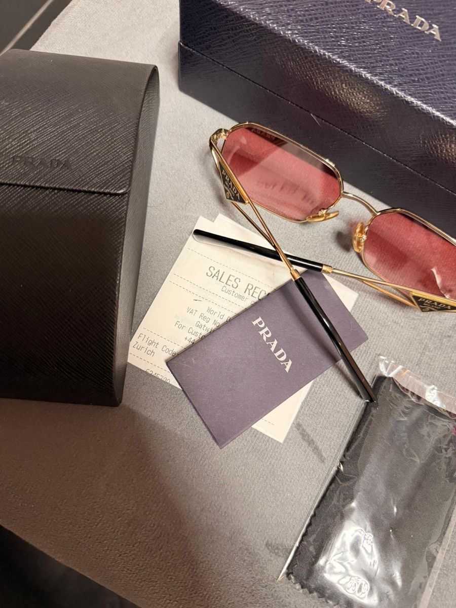 Prada Occhiali & Lenti: ORIGINAL PRADA SONNENBRILLE – Nuovo (secondo la descrizione) da Bern venduto da mir_dh2r 3