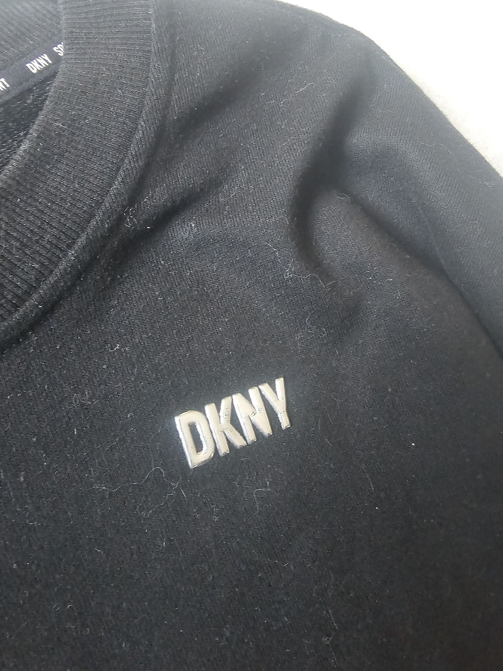DKNY Pullover & Sweatshirts: Pull DKNY noir, taille L – Neu (gemäss Beschreibung) aus Sornetan von T.a333 2