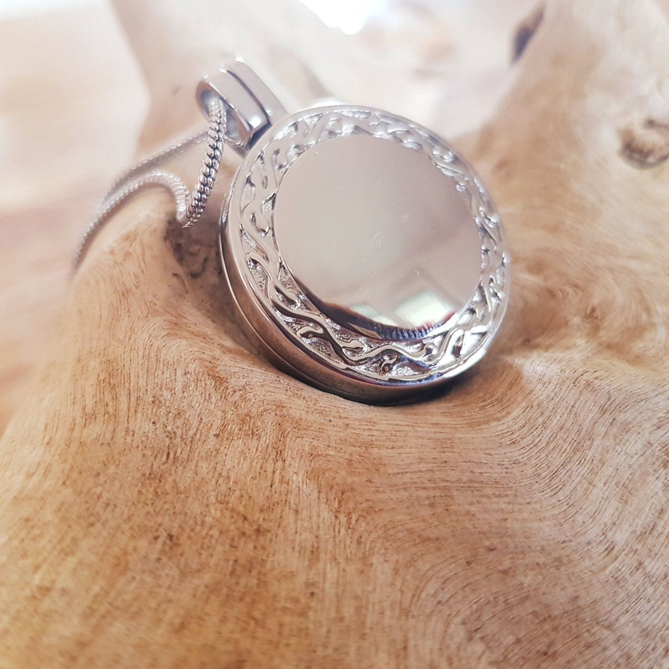 Ciondoli: Urne Anhänger /Ascheschmuck / Kremation – Nuovo e nell'imballaggio originale da Menziken venduto da Zyropa 4
