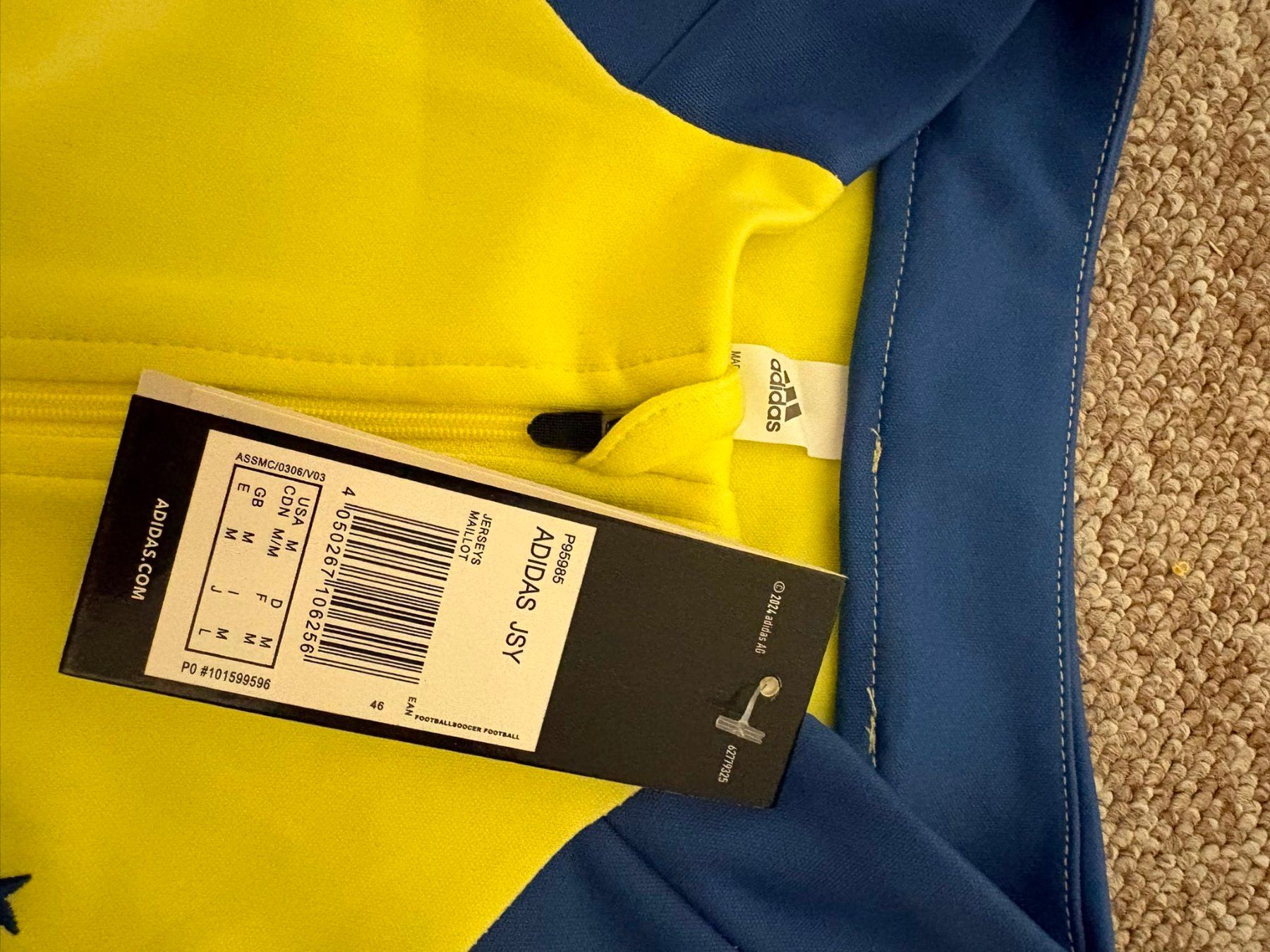Adidas Completi, tute sportive e funzionali: Traineranzug adidas ajax NEU – Usato da Adliswil venduto da thiago1995 2