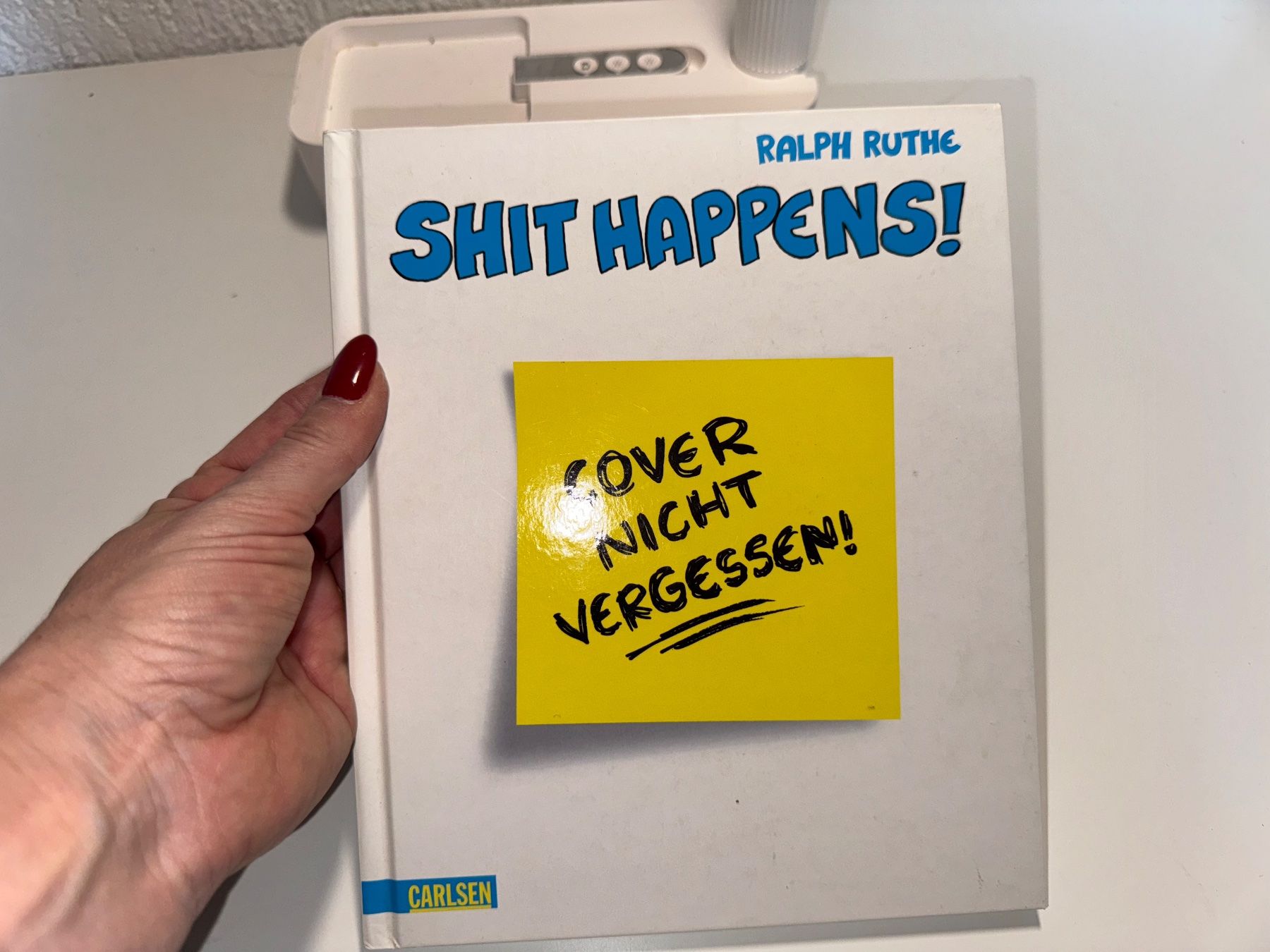 Fumetti: COMIC: Shit Happens – Usato da Grosswangen venduto da Kleine.Knoepfe
