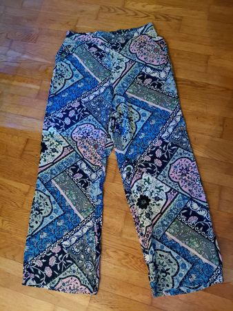 Leichte Viscose Sommer-Hose gemustert blau Grösse 42 neu