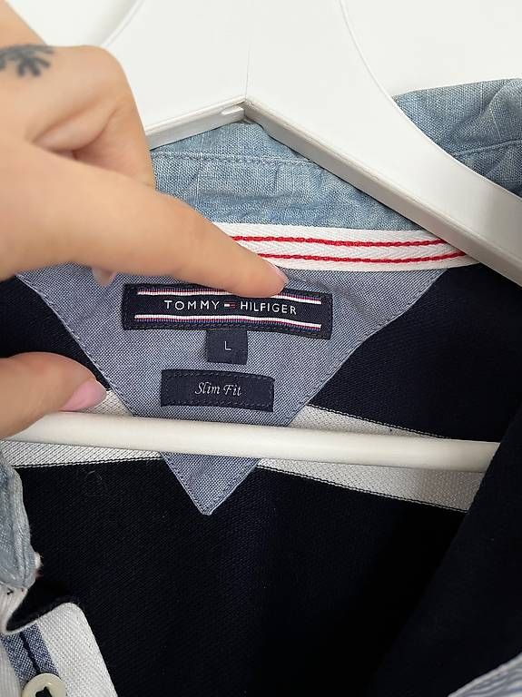 Magliette Polo: Hilfiger Poloshirt, neu, Gr. S – Usato da Beinwil am See venduto da iva_79lr 1