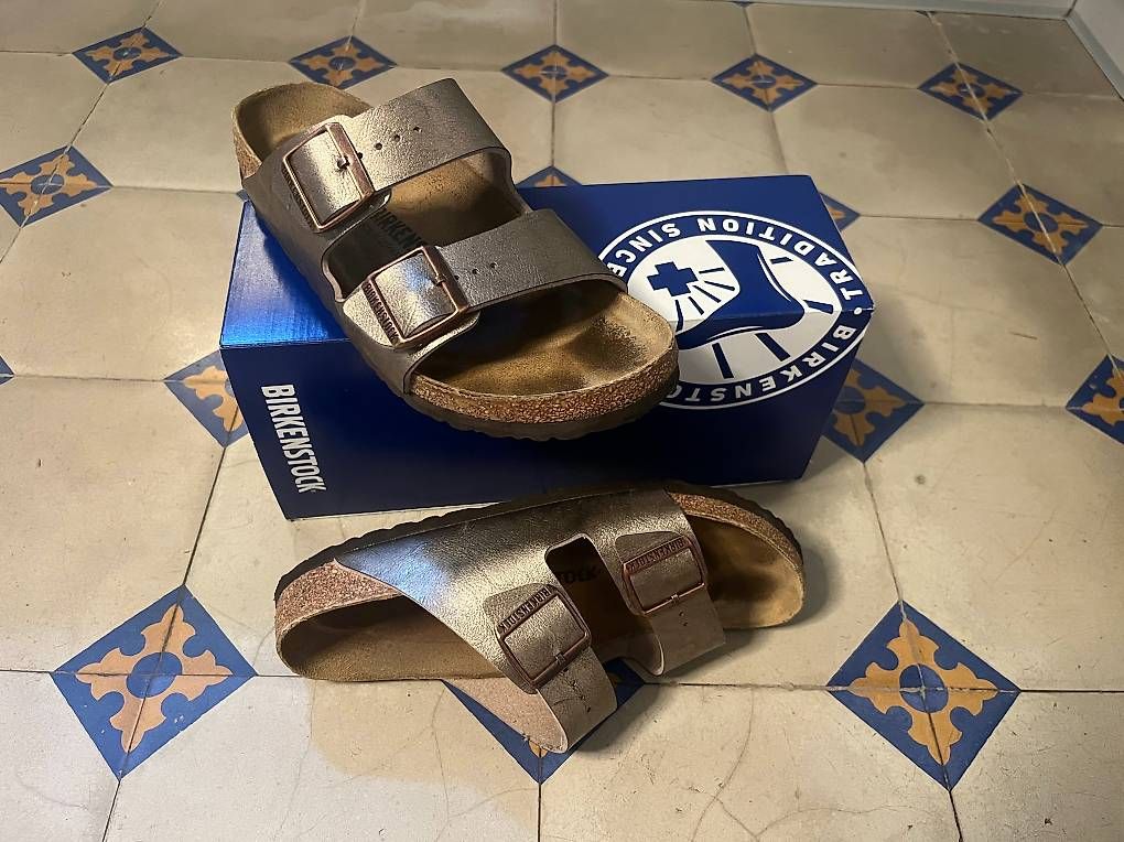 Birkenstock Herrenschuhe: Birkenstock unisex pointure 40 – Gebraucht aus Crémines von AlineSchaller
