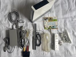Console Nintendo Wii avec manette et jeu Wii Sports