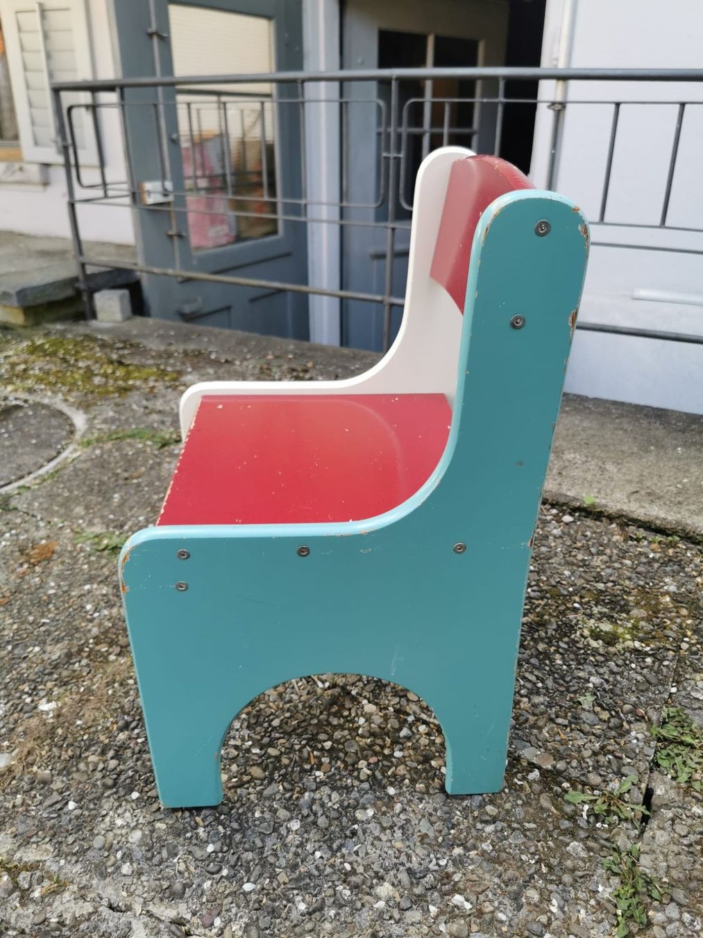 Schreibtische: buntes Kinderpult – Gebraucht aus Urdorf von Jacqueline... 7