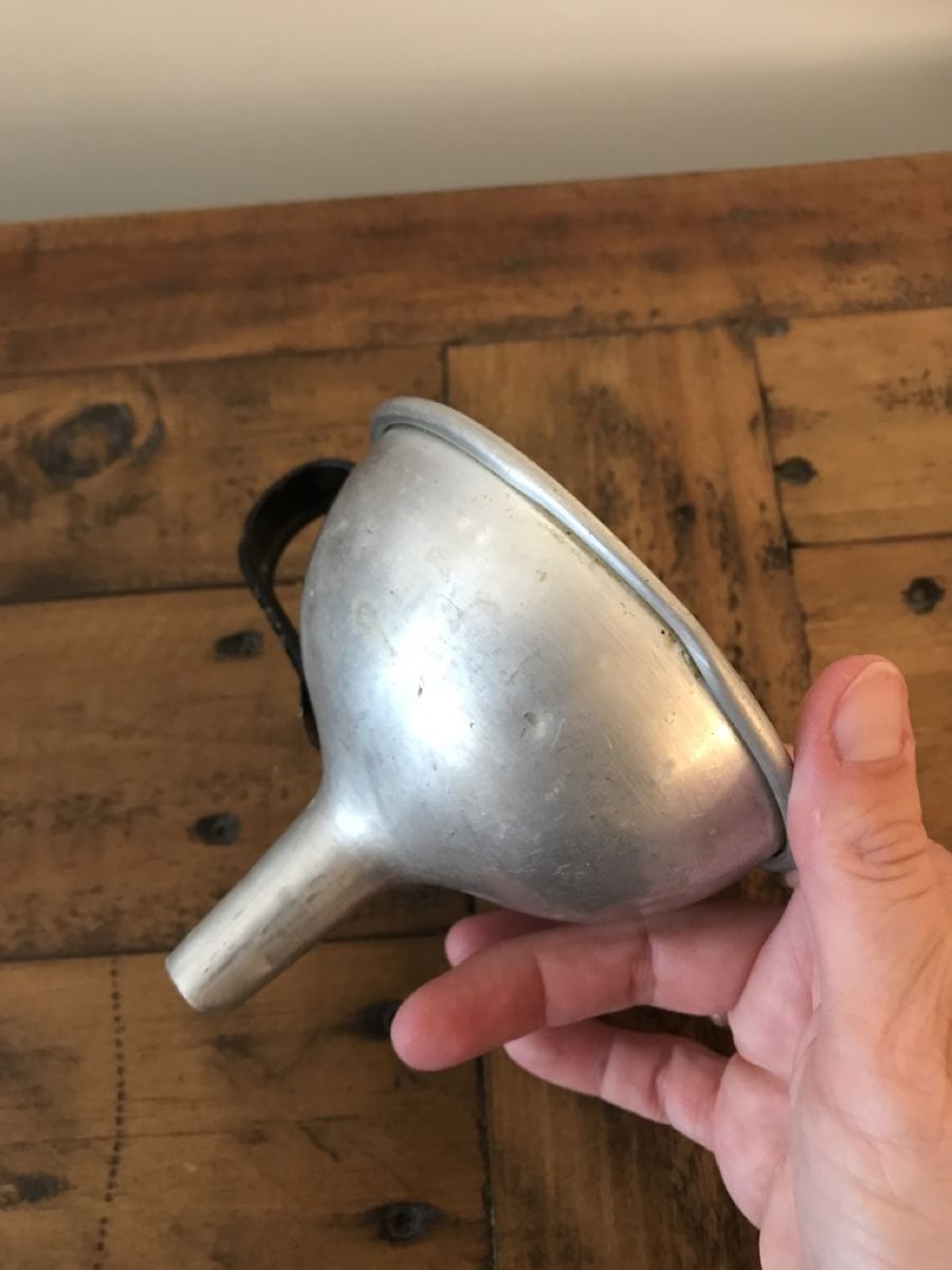 Sonstige antike Technik & Geräte: Alter Trichter Aluminium – Gebraucht aus Rapperswil SG von cosiba01 2
