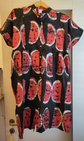 Breites Kleid von Osei-Duro, Gr. M, neu