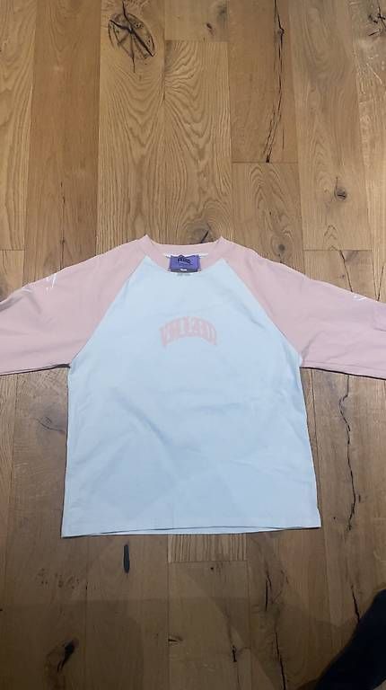Maglioni & Felpe: Pinkes Villain Longsleeve – Usato da Breitenbach venduto da kus_fq9h